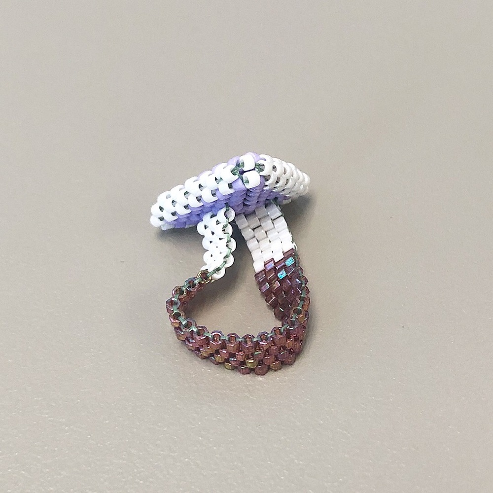 Beaded ring - Picture 2 of 4